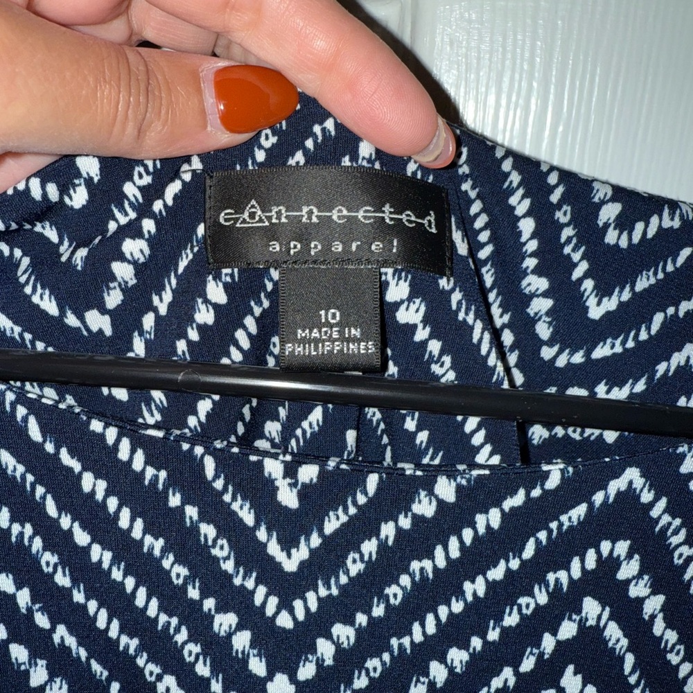 Connected Apparel Navy & White Arrow-Print Top